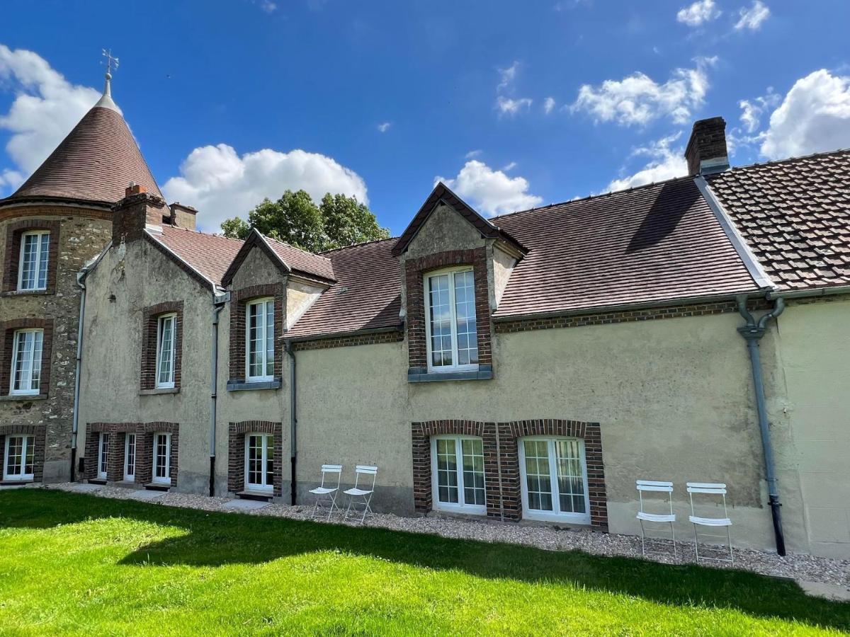 Le Petit Chateau Baye  Exterior foto